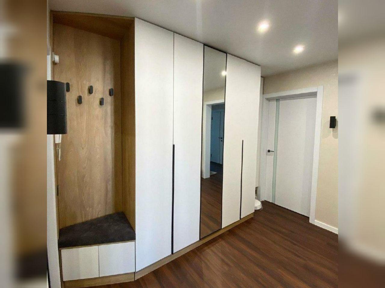 Dəhliz dolabı premium